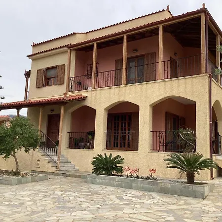 Evdora Family House Near 펜션 모넴바시아