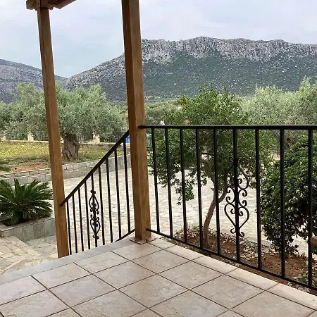 Holiday home Evdora Family House Near