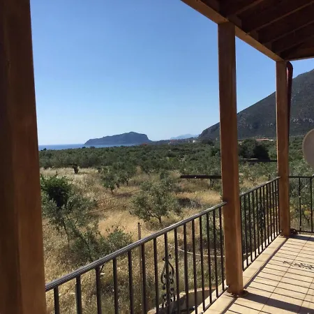 Evdora Family House Near Holiday home *